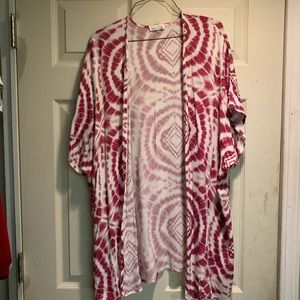 White line Patterned Coverup